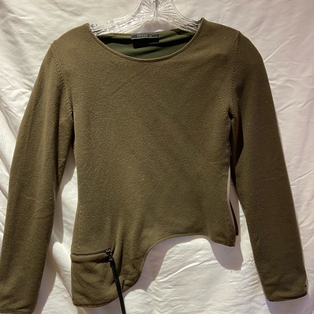 Prada top size 38 fully lined side zipper